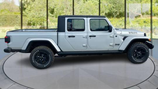 2024 Jeep Gladiator