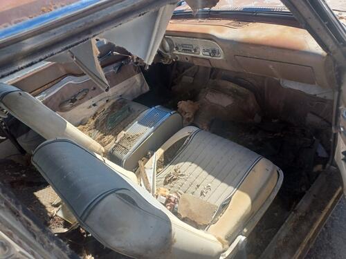 1962 ford fairlane 500 sport coupe. no title. good parts car. drive train complete