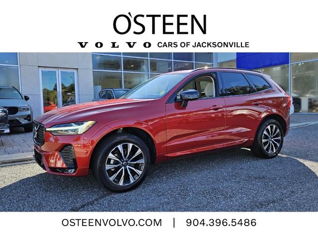 2023 volvo xc60 b5 plus dark theme