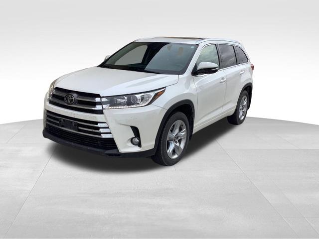 2018 toyota highlander limited
