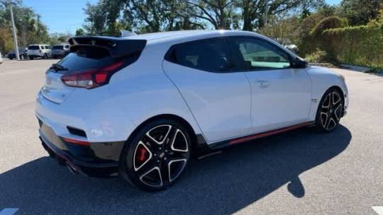 2020 Hyundai Veloster
