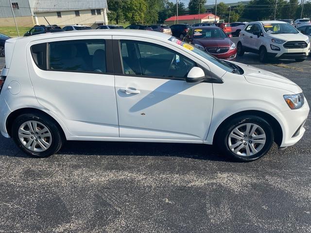 2019 chevrolet sonic lt