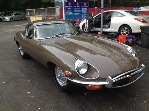 jaguar1969 jaguar e-type rdst l@@k barn find