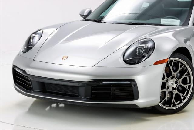 2022 porsche 911 carrera