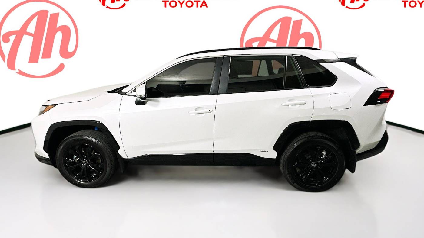 2024 toyota rav4 hybrid se