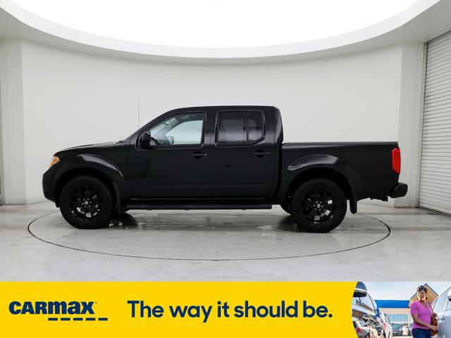 2021 nissan frontier sv