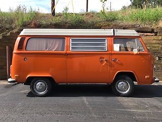 1975 volkswagon bus westfalia excellent condition original parts 39,000 miles!!!