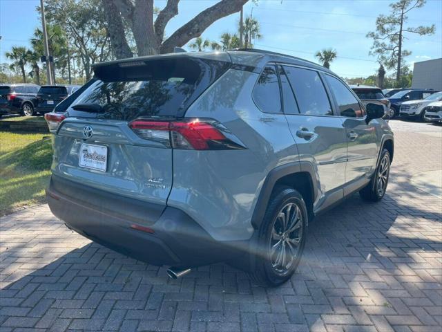 2023 toyota rav4 hybrid xle premium