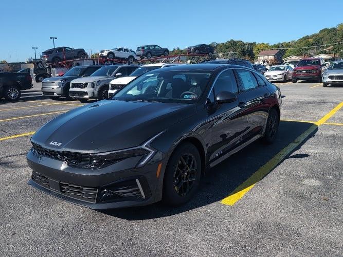 new 2025 kia k5 lxs fwd