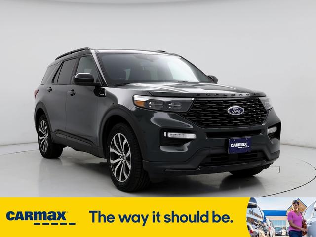 2022 ford explorer st-line