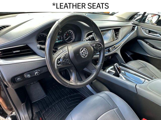 2019 buick enclave essence