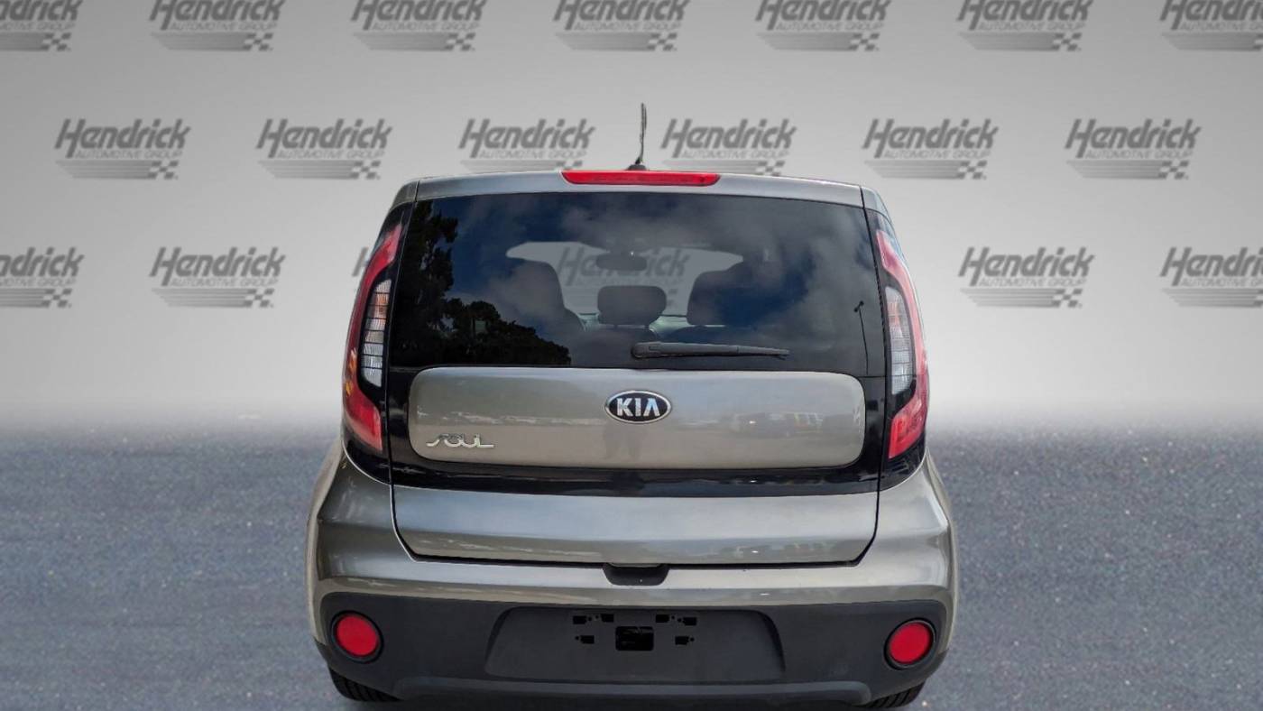 2018 kia soul base