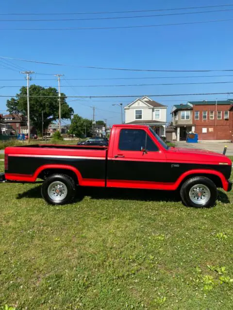 1985 ford f-150 low miles , all original, runs great