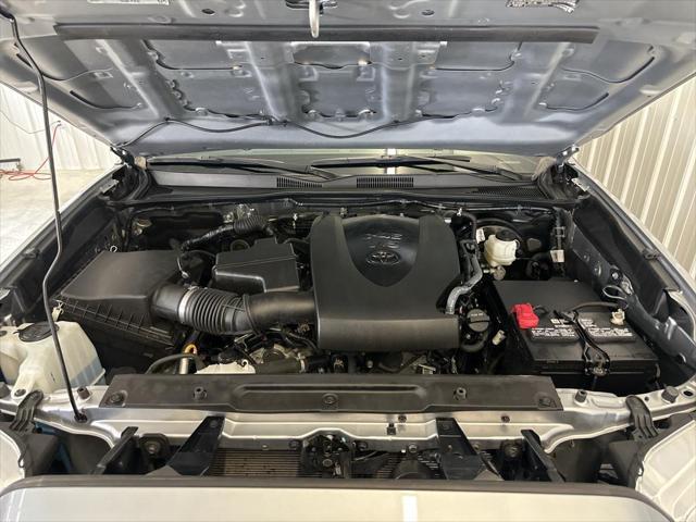 2021 toyota tacoma sr