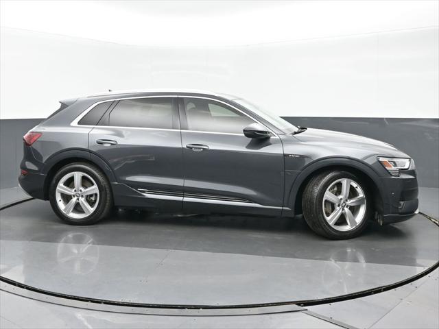 2019 audi e-tron premium plus