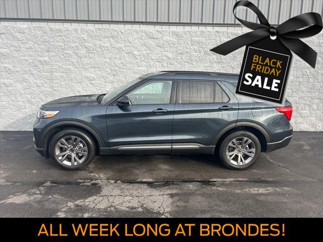 2022 ford explorer xlt