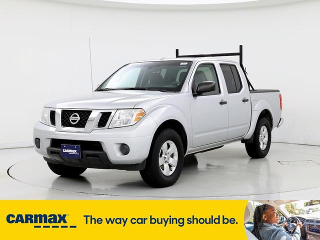 2013 nissan frontier sv