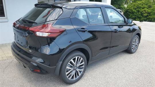 2024 Nissan Kicks