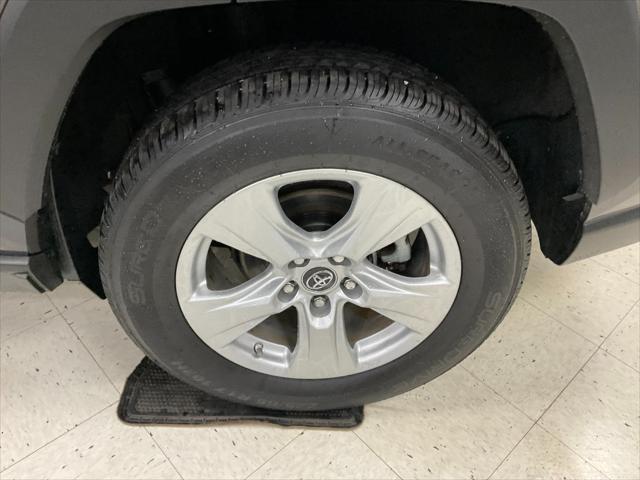2019 toyota rav4 hybrid le