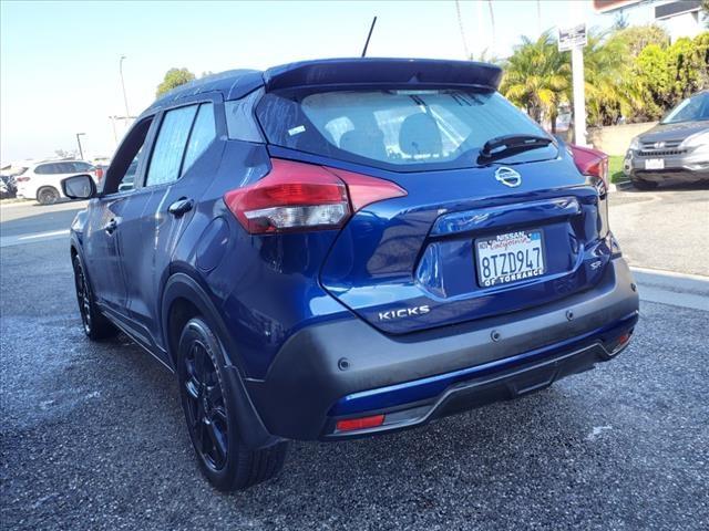 2020 nissan kicks sr