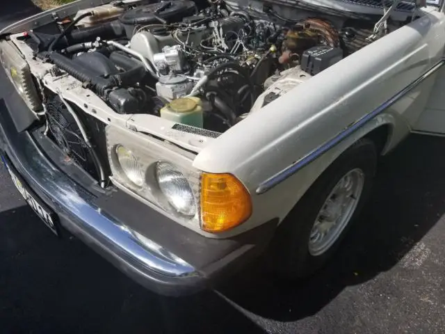 1982 mercedes-benz 300-series 300d turbodiesel w123