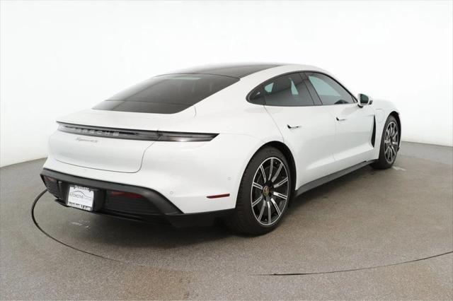 2022 porsche taycan 4s