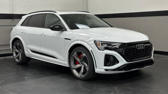 2024 Audi SQ8 e-tron