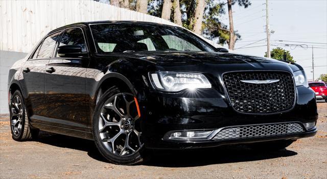 2018 chrysler 300 s