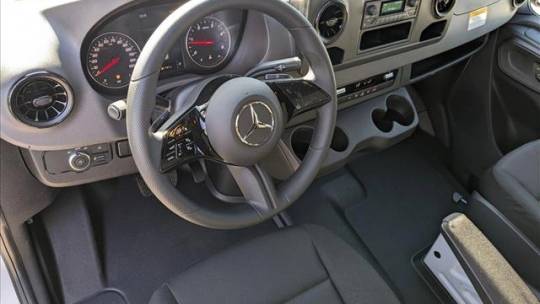 2025 Mercedes-Benz Sprinter
