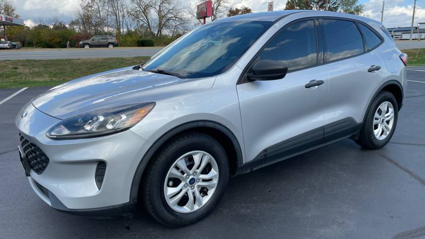 2020 ford escape s