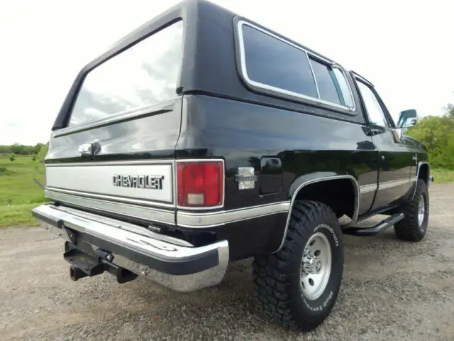 1988 chevrolet k5 blazer, silverado, fuel injected 350 v-8, 4x4, rust free!