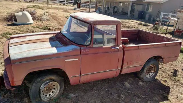 1967 toyota stout 1900 pick up truck rare. original.barn find