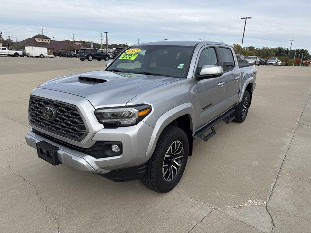 2023 toyota tacoma trd sport