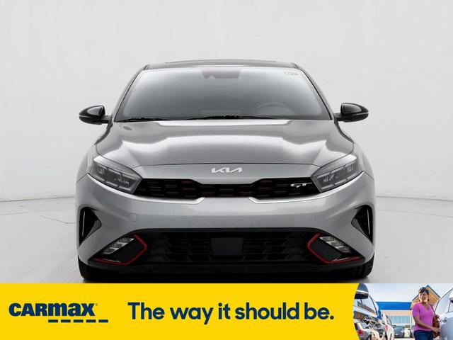2022 kia forte gt