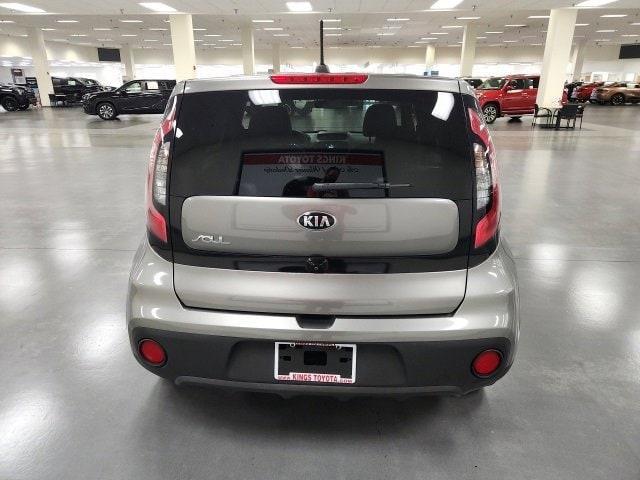 2019 kia soul base