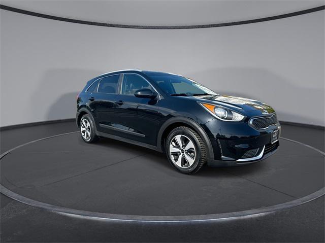 2017 kia niro lx