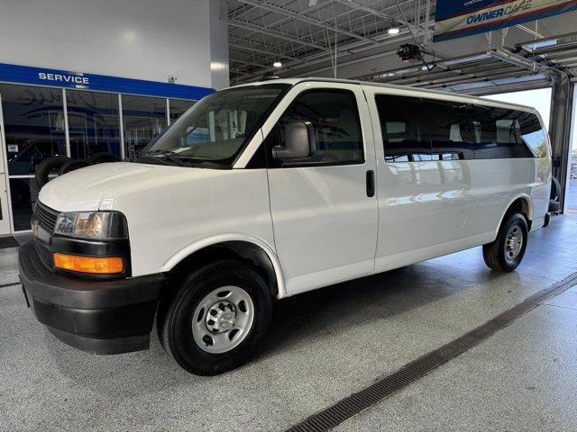 2023 chevrolet express 3500 ls