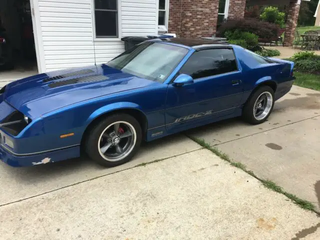 1986 chevrolet camaro irocz lt1 t56 v8 350 5.7l z28 fuel injected 3rd gen manual