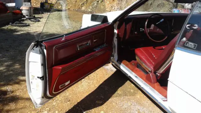 1982 buick riviera hard top 5.0l 307 v8 olds engine