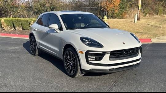 2022 Porsche Macan