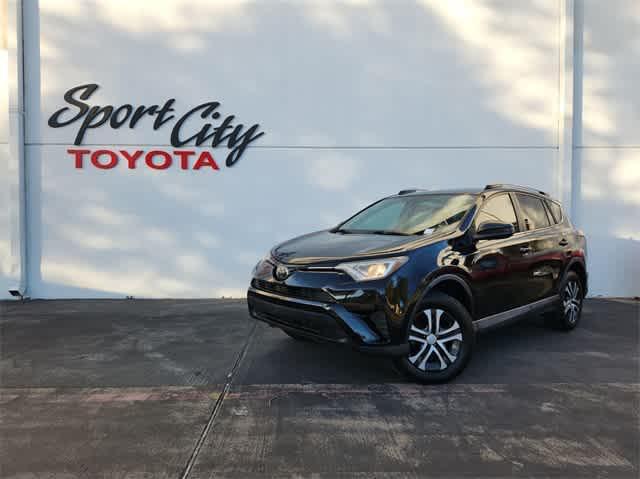 2018 toyota rav4 le