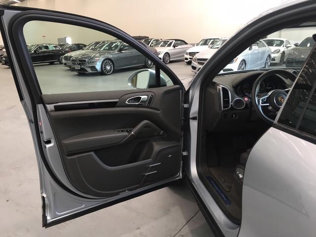 2017 porsche cayenne base awd 4dr suv for sale in honolulu, hawaii