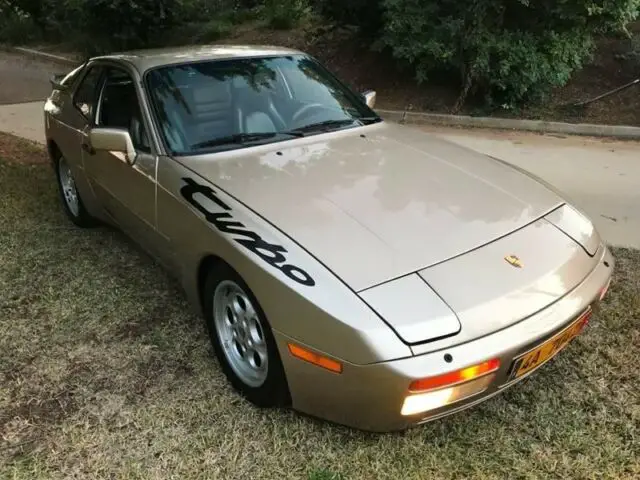 1986 porsche 944 turbo 2dr hatchback