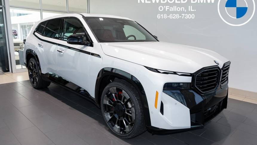 2024 bmw xm base