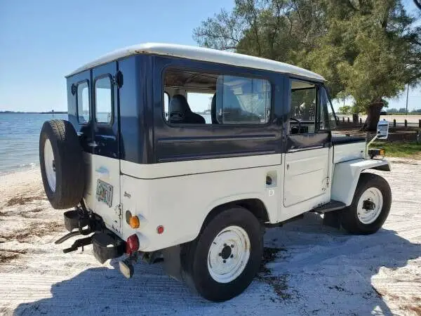 1979 jeep diesel 4 speed with overdrive