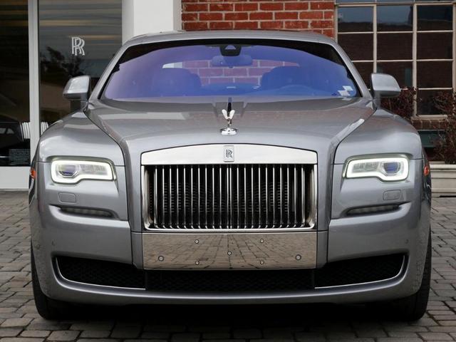 2017 rolls-royce ghost base
