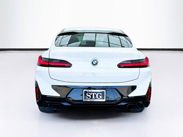2023 bmw x4 m40i