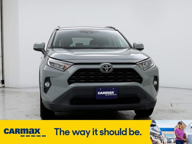 2019 toyota rav4 xle