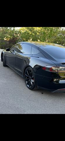 2015 tesla model s p85d
