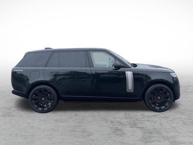 2024 land rover range rover p615 sv